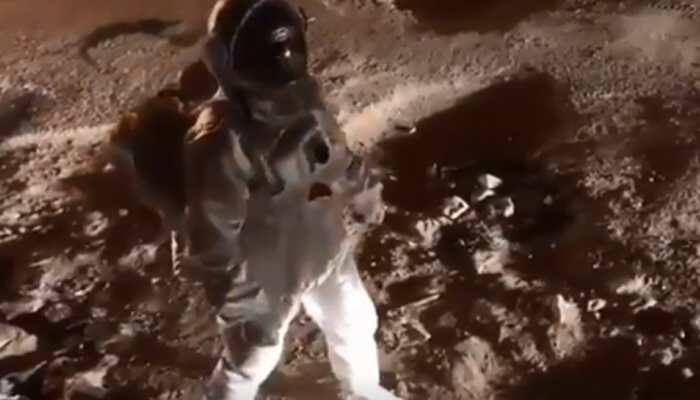 Bengaluru artist moonwalks on streets as an 'astronaut', video goes viral - Watch