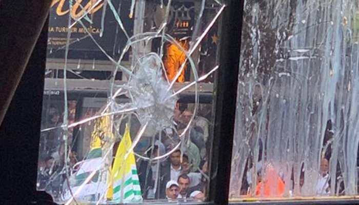 Fresh violent protests by Pakistan supporters at Indian High Commission in London, damage caused to premises