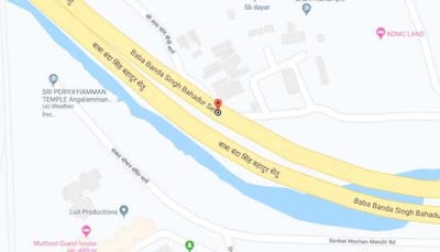 Truck accident on Delhi's Barapullah Flyover leads to massive traffic jam
