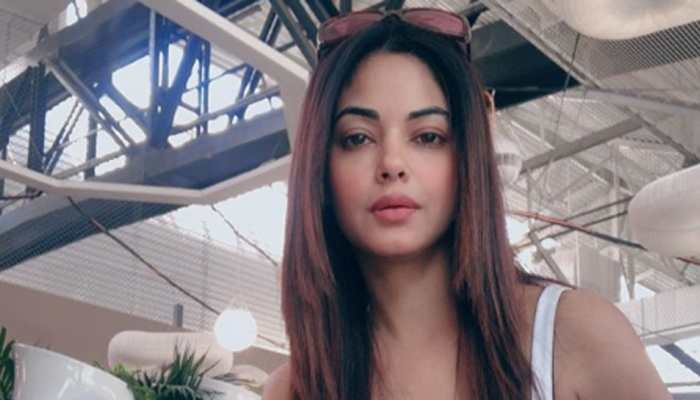 Working with Richa Chadha, Akshaye Khanna a learning process: Meera Chopra