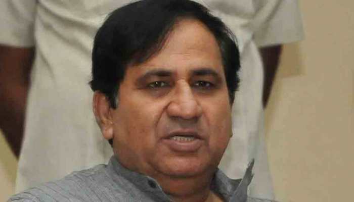 Rebel Congress leader Shakeel Ahmed meets Sonia Gandhi