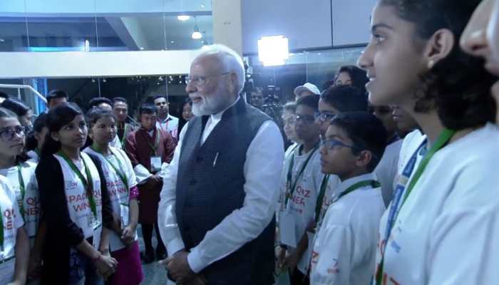 Aim big, don&#039;t let disappointment come in way: PM Modi to students at ISRO