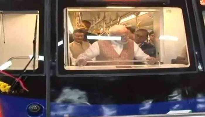 PM Narendra Modi lays foundation for three metro lines in Mumbai PM Narendra Modi lays foundation for three metro lines in Mumbai
