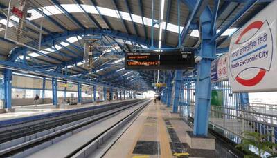 Passenger tries to jump on Delhi Metro track, third suicide attempt in a week