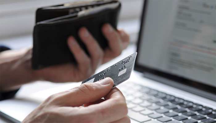 Traders raise objections against festive e-commerce discounts, urge government to step in