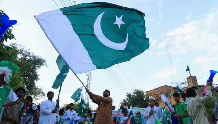 Former lawmaker from Pakistan reaches India with family, seeks political asylum