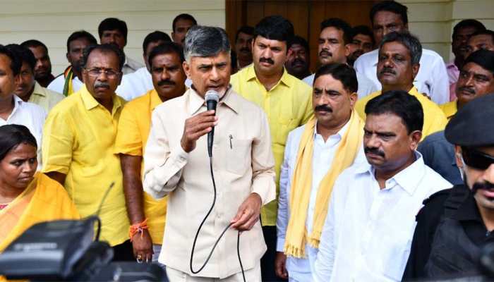 In house arrest, Chandrababu Naidu accuses YSRCP of violating human rights with &#039;cowardly&#039; actions