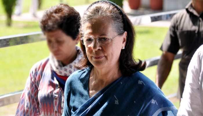 Sonia Gandhi meets Maharashtra Congress chief Eknath Gaikwad, discusses resignations