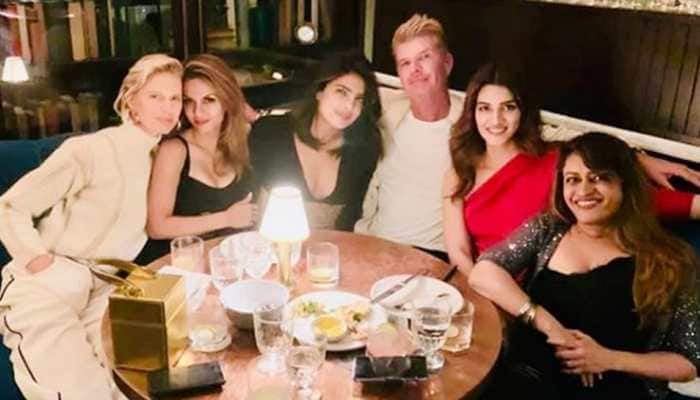 Kriti Sanon has impromptu dinner with &#039;girl crush&#039; Priyanka Chopra Jonas