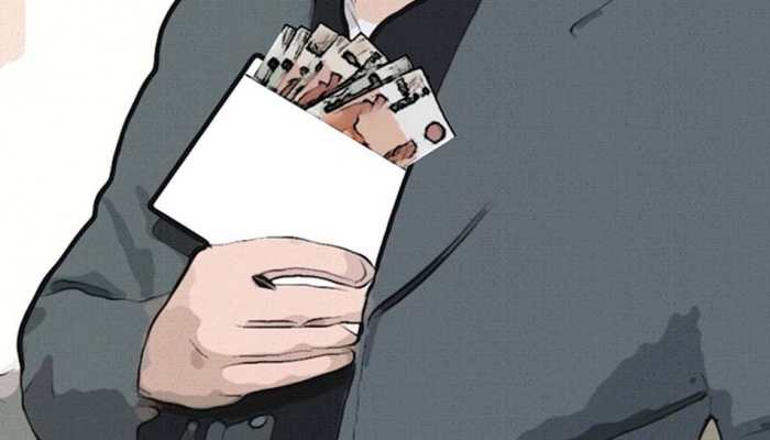 CBI arrests Ministry of Home Affairs' officer with Rs 16 lakh alleged bribe money
