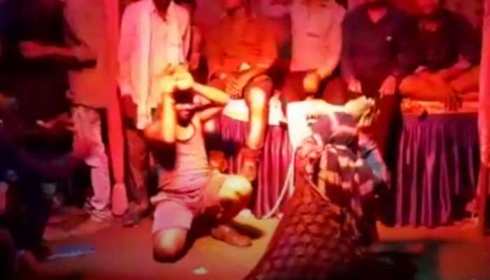 Video: Madhya Pradesh man dies while doing Naagin dance during Ganpati visarjan Video: Madhya Pradesh man dies while doing Naagin dance during Ganpati visarjan