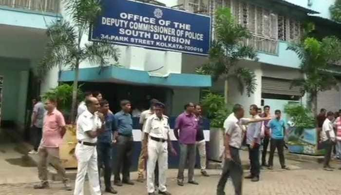 Saradha chit fund scam: CBI mulls legal options after ex-Kolkata police chief Rajeev Kumar fails to appear for questioning 