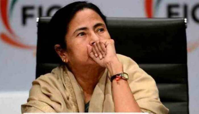 'Super emergency' in country: West Bengal CM Mamata Banerjee attacks Centre