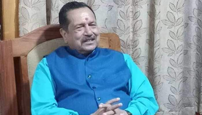 RSS leader Indresh Kumar slams Digvijaya Singh over &#039;rape inside temple&#039; remark