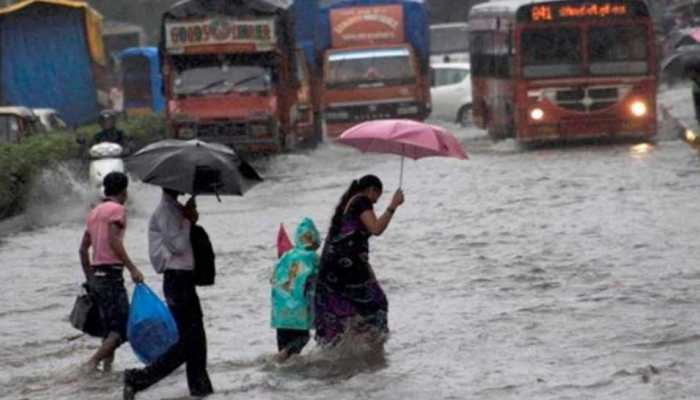 Mumbai, adjoining areas to get &#039;extremely heavy rainfall&#039; in next 24 hours, red alert issued  