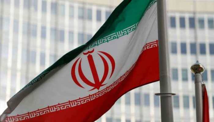 Iran warns against war as US and Saudi weigh response to oil attack