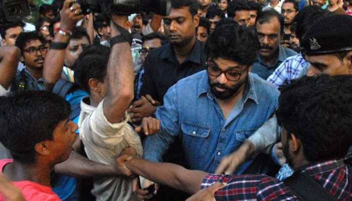 Union Minister Babul Supriyo heckled at Jadavpur University, rescued by West Bengal Governor