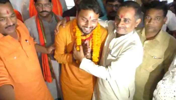BJP fields vegetable vendor's son Nand Lal Rajbhar for Ghosi by-election BJP fields vegetable vendor's son Nand Lal Rajbhar for Ghosi by-election