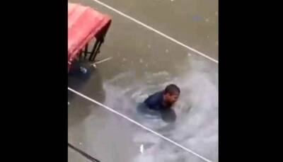 Heartbreaking video of Patna rickshaw-puller crying, stuck on flooded street goes viral