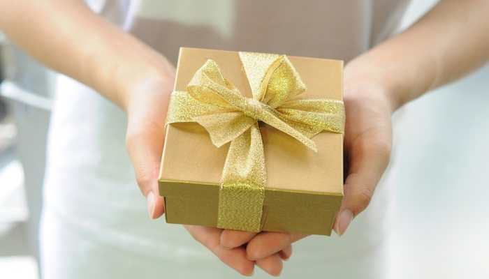 Buy Trending TrunksPencil Shaped Stationary Case Set of 6 Pcs, Pencil Box  For Girls Navratri/ Kanjak Gifts /Birthday Return Gifts In Bulk For Kids,  Girls, Boys (Assorted, Pack Of 3) Online In