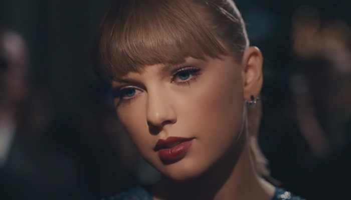 Taylor Swift had emotional meltdown after eye surgery