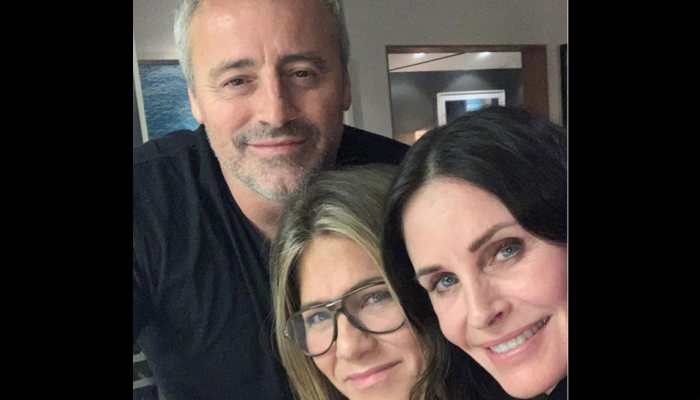 A surprise &#039;Friends&#039; reunion