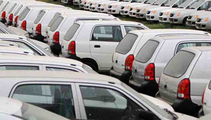 India's September passenger vehicle sales dive 24% as slowdown persists