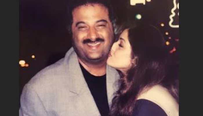 Janhvi Kapoor shares a throwback picture of her parents Boney Kapoor-Sridevi