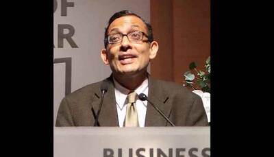 Who is Abhijit Banerjee, the Indian-American who won the Nobel Prize in Economics