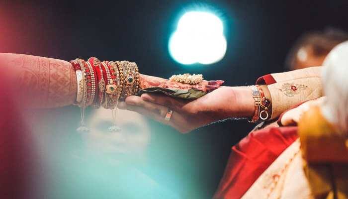 Here when you can break your Karwa Chauth fast—Check moonrise timings in Delhi, Gurgaon, Jammu, Amritsar, Chandigarh and Mumbai