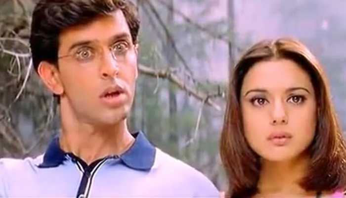 Fans get a &#039;Koi Mil Gaya&#039; moment as Preity Zinta-Hrithik Roshan pose for a selfie