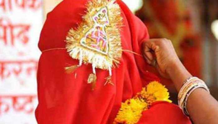 Rajasthan: Teen knocks CM Ashok Gehlot's door to get protection from child-marriage