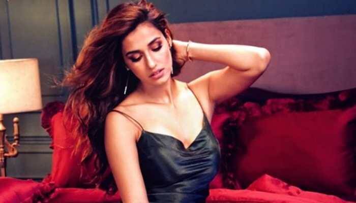 Disha Patani breaks the internet with yet another sizzling picture!