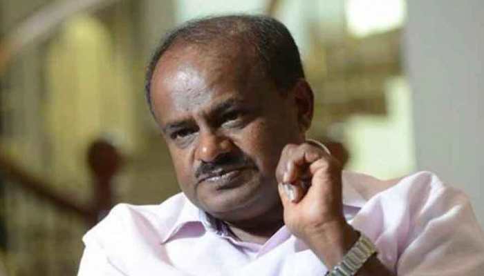 HD Kumaraswamy visits flood-affected Belagavi, interacts with locals in Karnataka