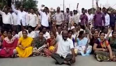 Telangana RTC  indefinite strike enters 25th day, court allows public meeting