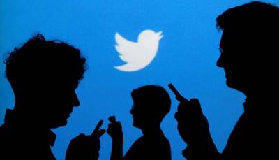 Twitter to globally ban showcasing political ads on its platform