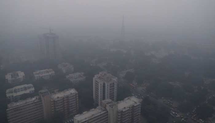 Air Quality Deteriorates As Smoky Haze Continues To Shroud Delhi Ncr Ghaziabad Noida Most 4336