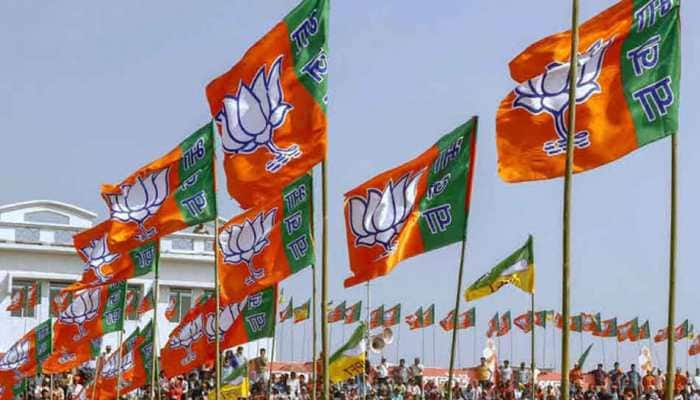 Telangana BJP condemns &#039;high-handedness&#039; of police officials against Karimnagar MP