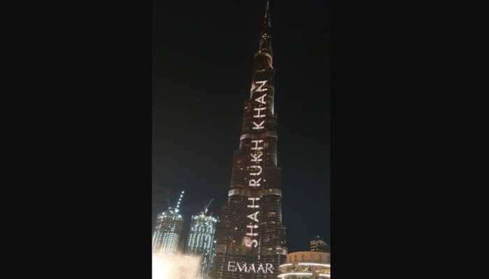 Burj Khalifa display Shah Rukh Khan's name on his 54th birthday