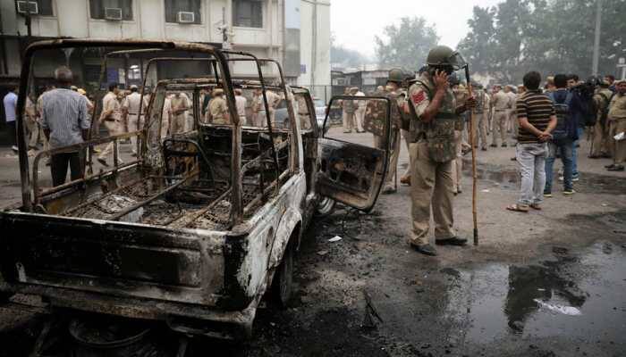 Delhi HC issues notices to Centre, Delhi government, BCI over clash at Tis Hazari court