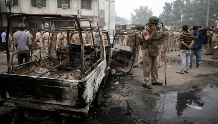 Delhi HC issues notices to Centre, Delhi government, BCI over clash at Tis Hazari court