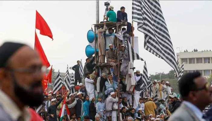 Advocacy group warns against use of military force on 'Azadi March' participants in Pakistan