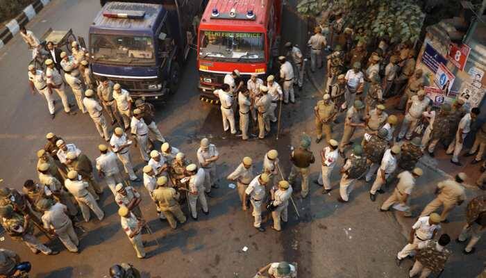 Lawyers, Delhi Police officials' meet fails to break impasse over Tis Hazari incident, strike to continue on Friday