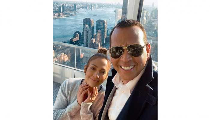 Alex Rodriguez jokes about considering Jennifer Lopez as boss of house