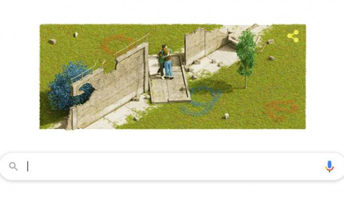 Google celebrates anniversary of the fall of the Berlin Wall with a doodle