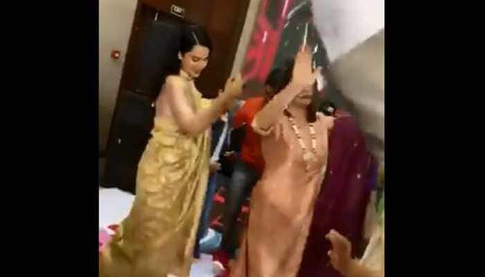 Kangana Ranaut performs on brother Aksht&#039;s engagement ceremony- Watch