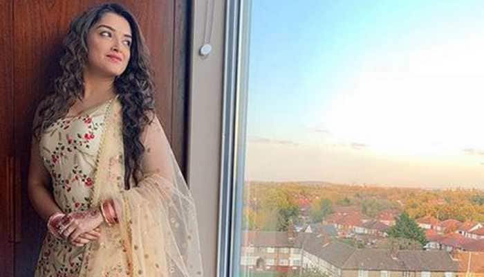 Aamrapali Dubey&#039;s latest picture from London is breaking the internet