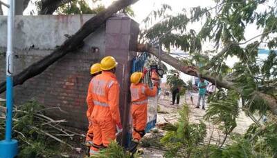 PM Narendra Modi speaks to Mamata Banerjee over Cyclone Bulbul, assures assistance