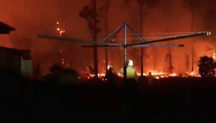 'Leave now': Australians urged to evacuate as 'catastrophic' fires loom