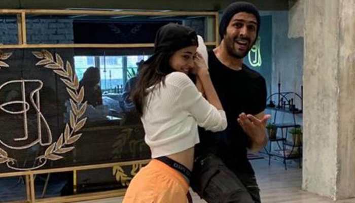 Ananya Panday 'falls' for Kartik Aaryan, latter 'stops' her from doing so 